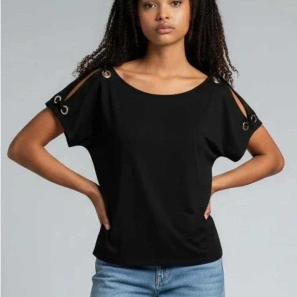 Cable & Gauge Women's Size Medium Cold Shoulder Top Black Silver Metal Grommets